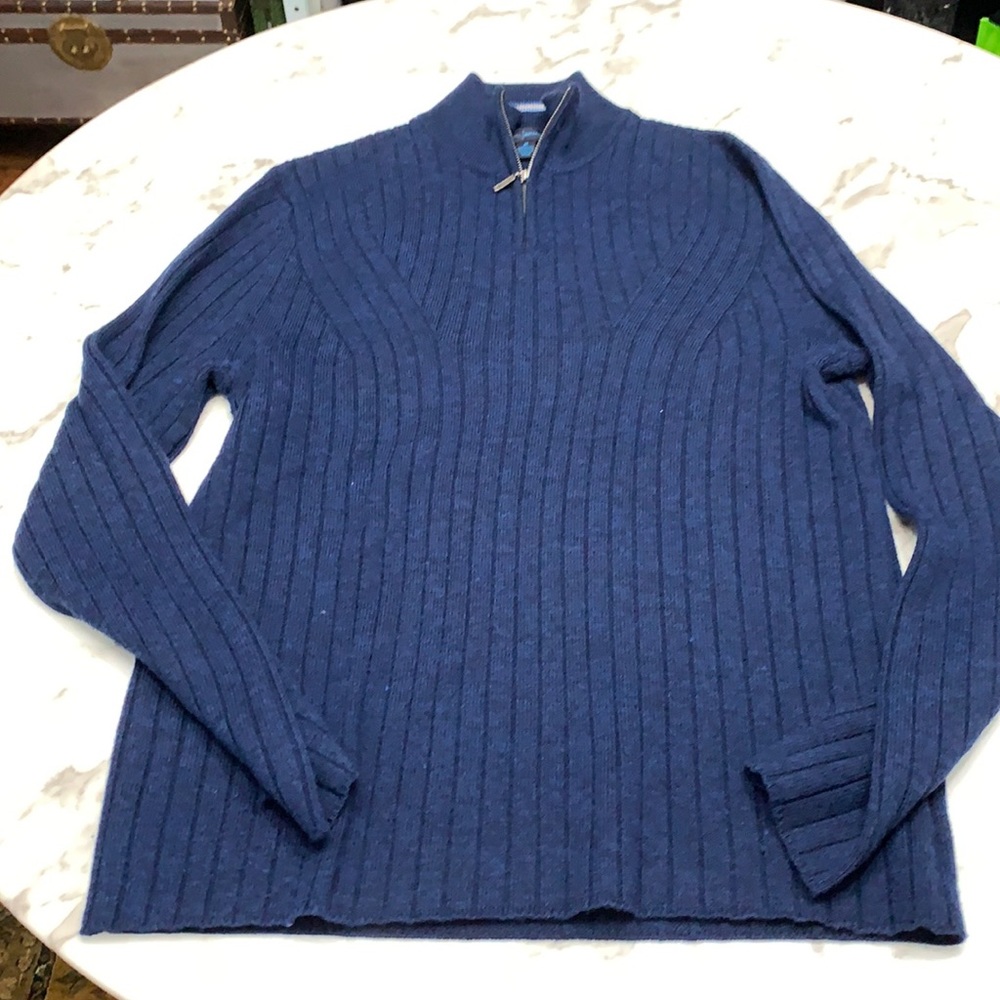 Material London Men’s 1/4 Zip- Size M